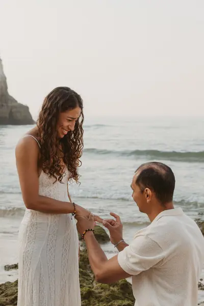 Proposal photoshoot in Portimao by Meghan F
