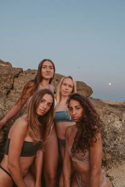Fashion photoshoot in Albufeira by Meghan F
