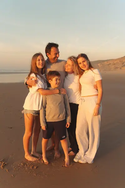 Family photoshoot in Algarve by Kaylee D