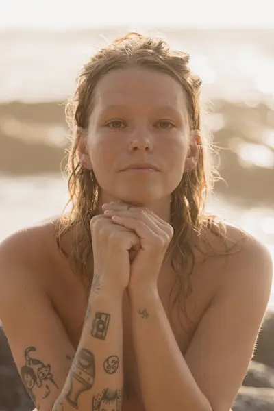 Solo Portrait photoshoot in Algarve by Kaylee D