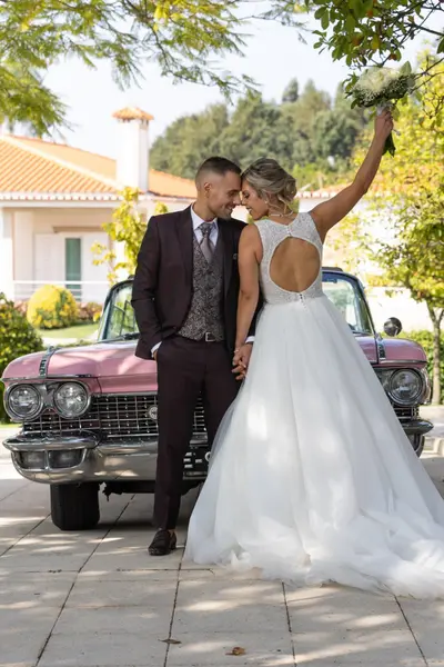 Wedding photoshoot in Aveiro by Isilda M
