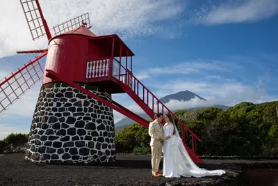 Honeymoon photoshoot in Azores by Isilda M