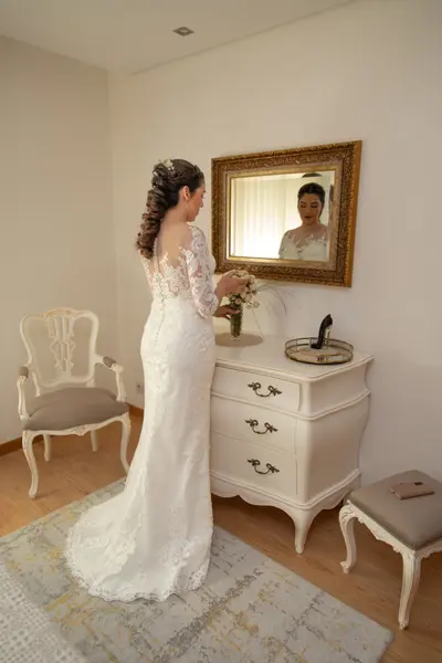 Wedding photoshoot in Porto by Isilda M