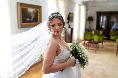 Wedding photoshoot in Porto by Isilda M
