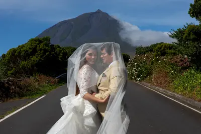 Honeymoon photoshoot in Azores by Isilda M