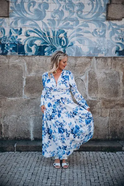 Solo Portrait photoshoot in Porto by Daniel Lage