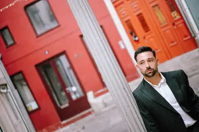 Wedding photoshoot in Porto by Pedro M
