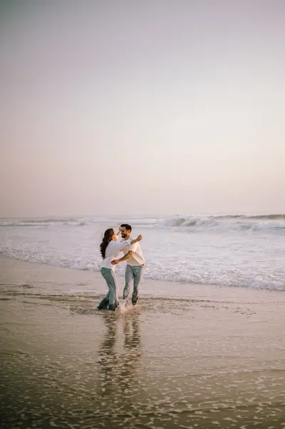 Engagement photoshoot in Porto by Pedro Moreira