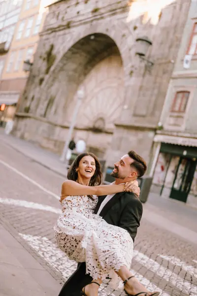 Wedding photoshoot in Porto by Pedro M
