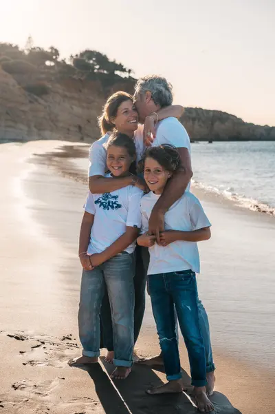 Family photoshoot in Algarve by Giancarlo Fortuna