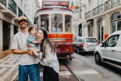 Family photoshoot in Lisbon by Glei Soares