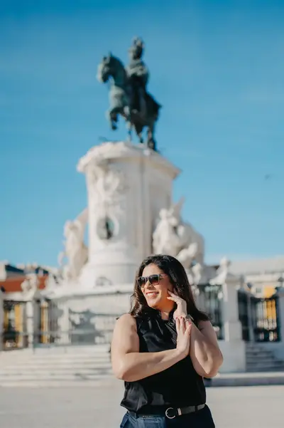 Solo Portrait photoshoot in Lisbon by Glei Soares