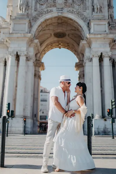 Couples photoshoot in Lisbon by Glei Soares