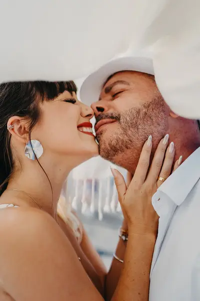 Couples photoshoot in Lisbon by Glei Soares
