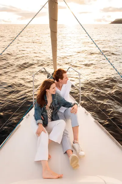 Engagement photoshoot in Azores by Beatriz Calvo Cerezo