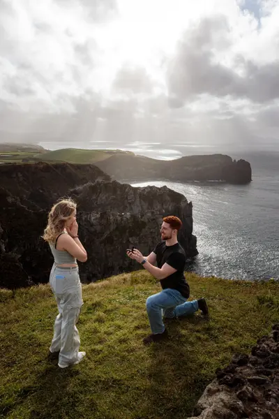 Proposal photoshoot in Azores by Beatriz Calvo Cerezo