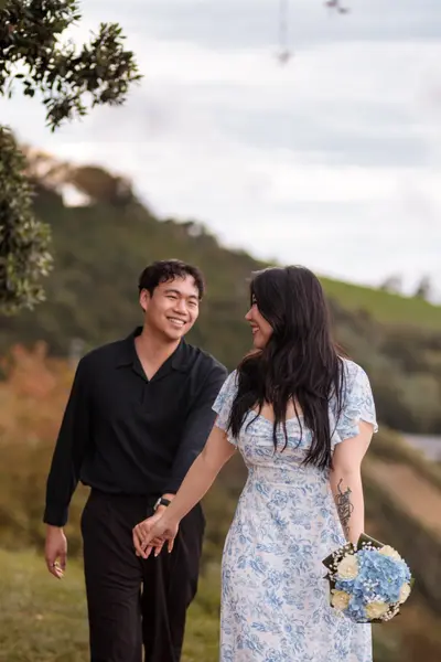 Engagement photoshoot in Azores by Beatriz Calvo Cerezo