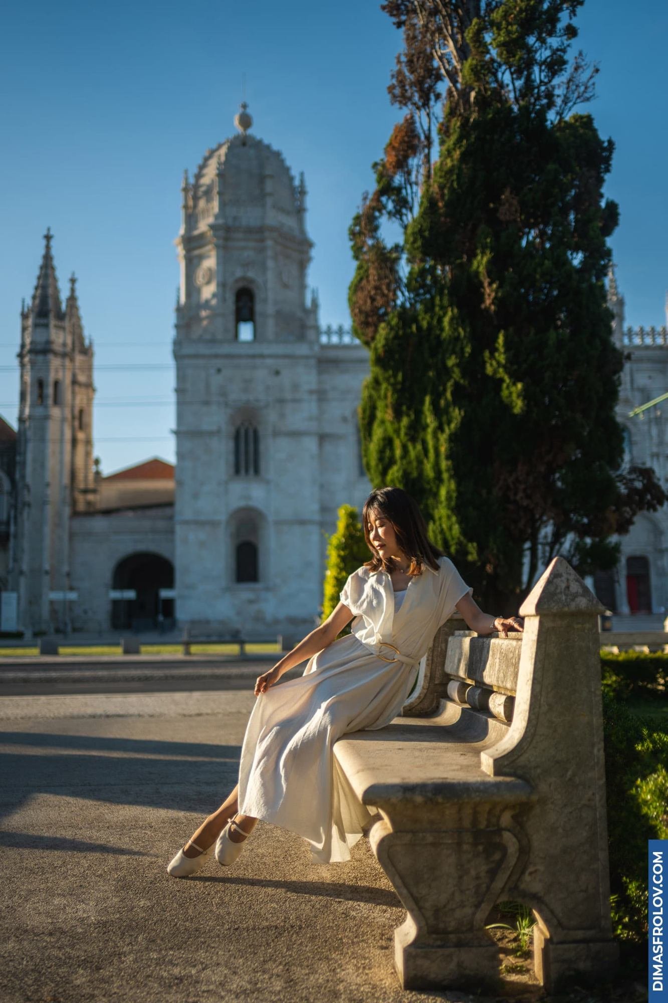 Photo by Dimas Frolov