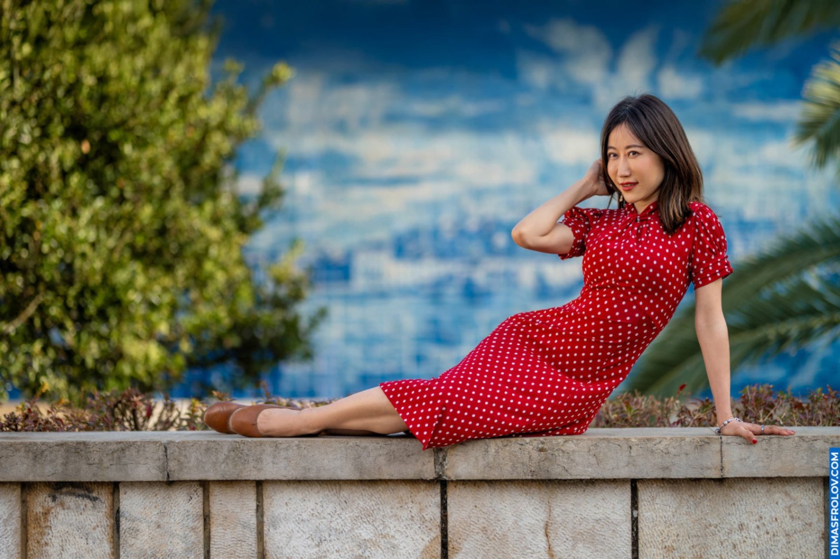 Photo by Dimas Frolov