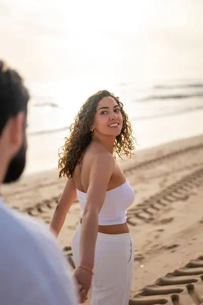 Couples photoshoot in Costa da Caparica by Dimas F