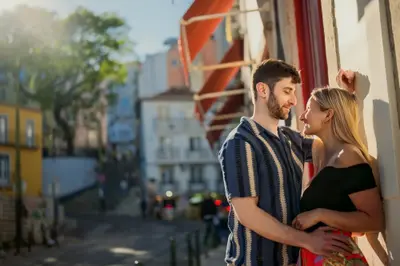 Engagement photoshoot in Lisbon by Dimas F