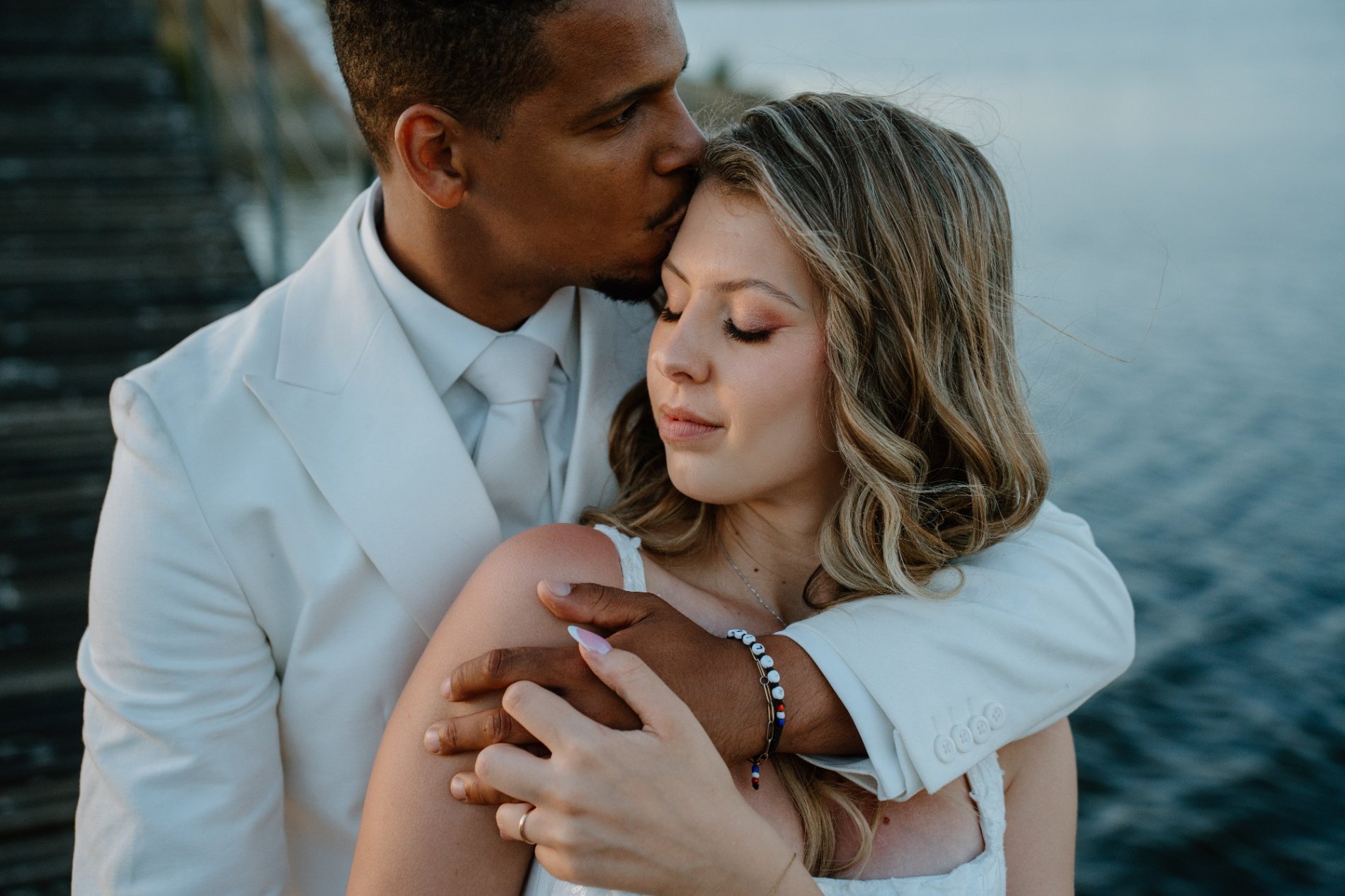Post-Wedding Photoshoot in the Algarve: The Day-After Session — photo by Alexandre L.