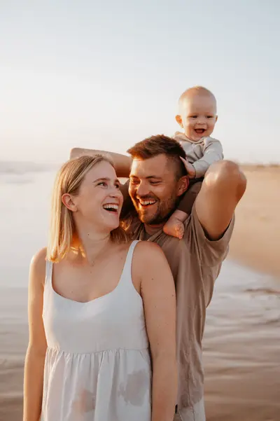 Family photoshoot in the Algarve by Alexandre L