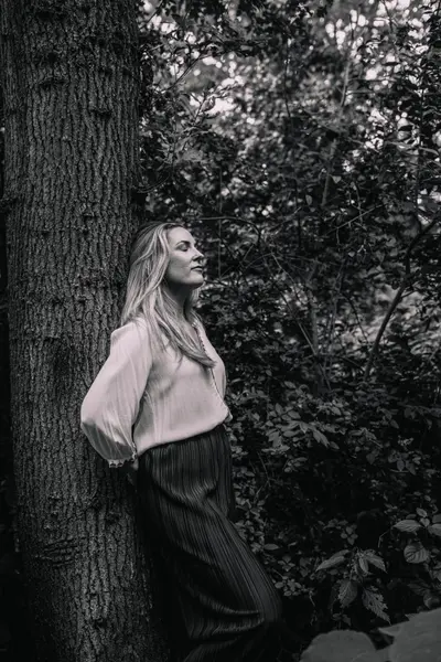 Solo Portrait photoshoot in Sintra by Esmee B