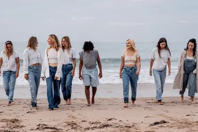 Friends Trip photoshoot in Costa da Caparica by Esmee Buitenhuis