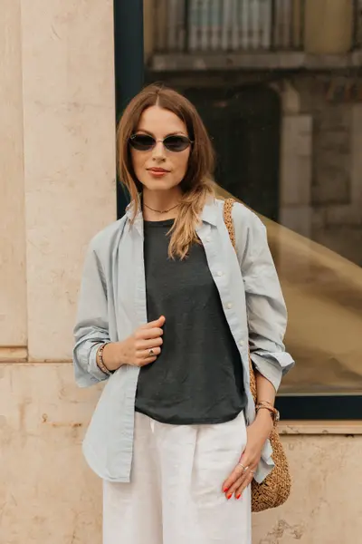 Content Creator photoshoot in Lisbon by Vika E