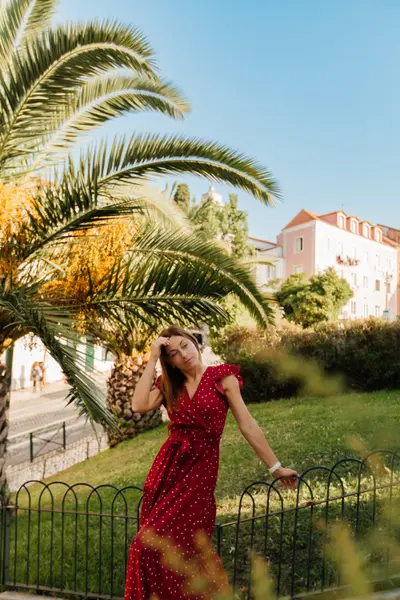 Solo Portrait photoshoot in Lisbon by Vika E