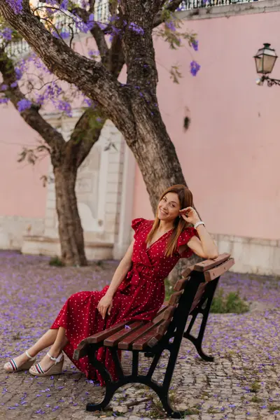 Solo Portrait photoshoot in Lisbon by Vika E