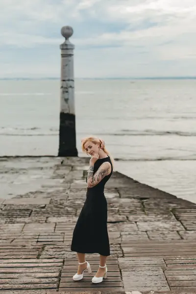photoshoot in Lisbon by Vika Emerson