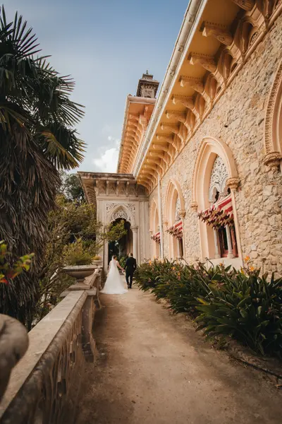 wedding photoshoot by Vika Emerson