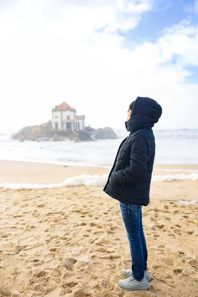 Solo Portrait photoshoot in Porto by Perry Gallagher