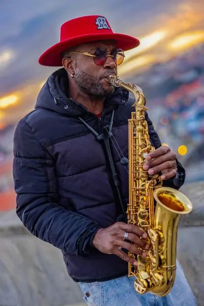 Solo Portrait photoshoot in Porto by Perry Gallagher