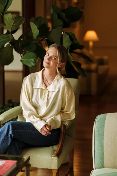 Solo Portrait photoshoot in Funchal by Daria Zolotova