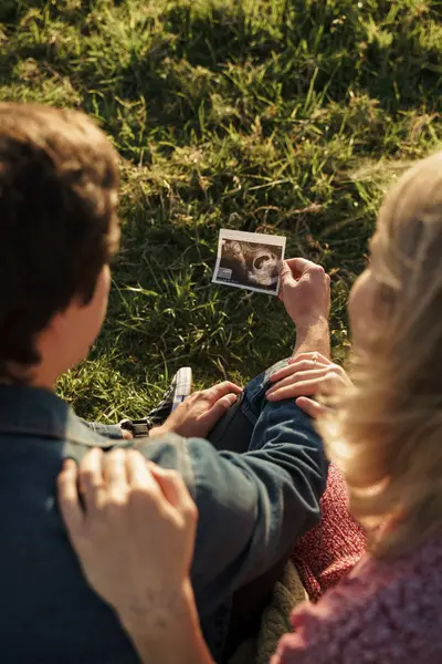 Maternity photoshoot in Madeira by Daria Zolotova