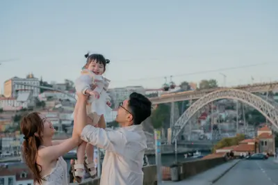 Family photoshoot in Porto by Kristina B