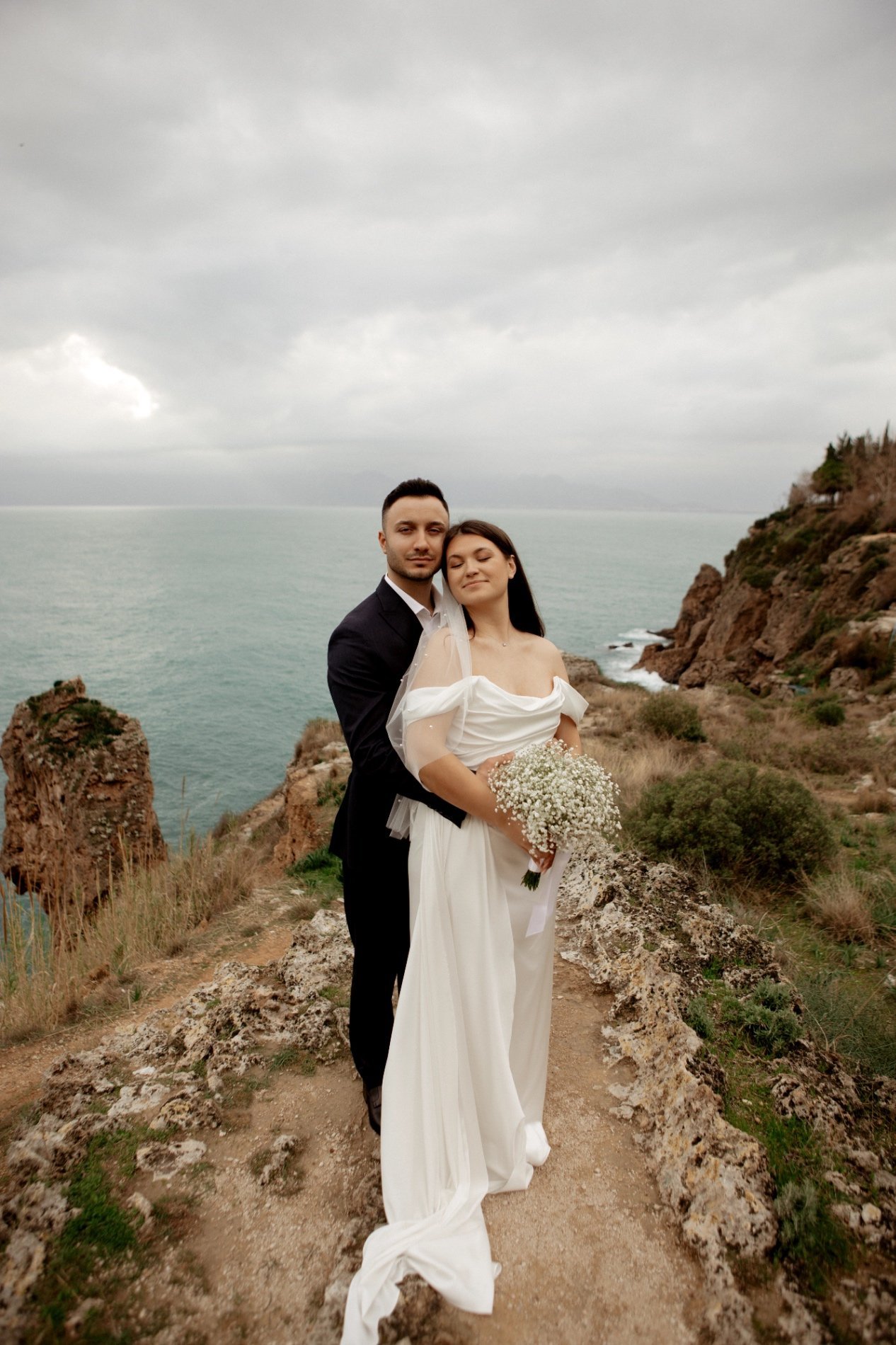 Elopement photoshoot in Portugal