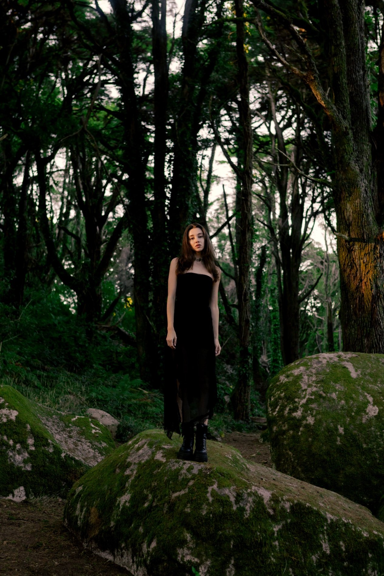Solo Travel photoshoot in Portugal