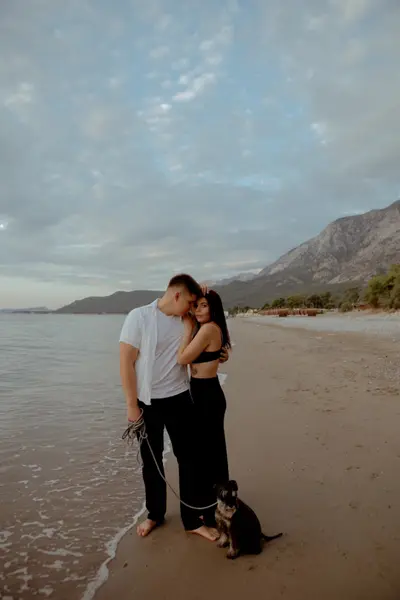 Couples photoshoot in Costa da Caparica by Nadiya K