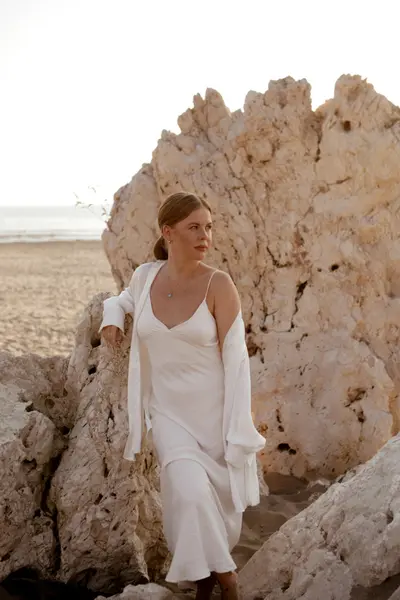 Solo Portrait photoshoot in Nazare by Nadiya Kharytonenko