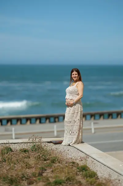 Maternity photoshoot in Porto by Ricardo Moura