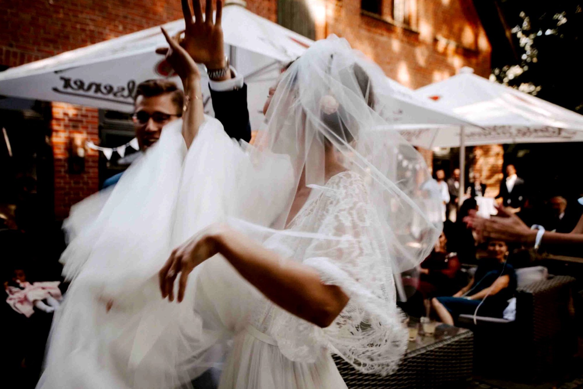Full Wedding Story — sample 6