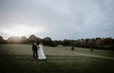 Elopement photoshoot by Louisa S
