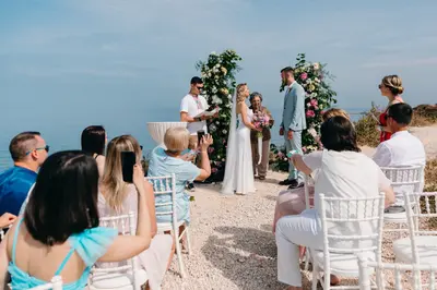 Wedding photoshoot in Ericeira by Maria M