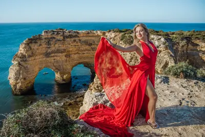 Solo Portrait photoshoot in the Algarve by Anastasia A