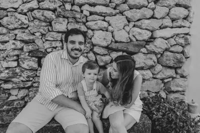 Family photoshoot in Ericeira by Monica R