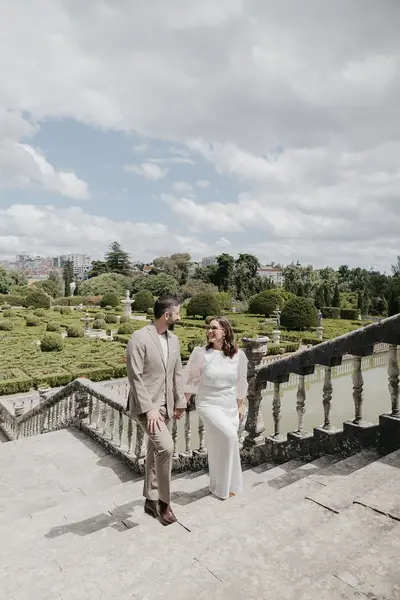 Wedding photoshoot in Lisbon by Monica R